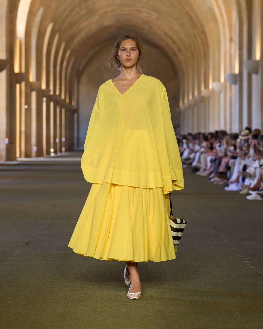 Look 4