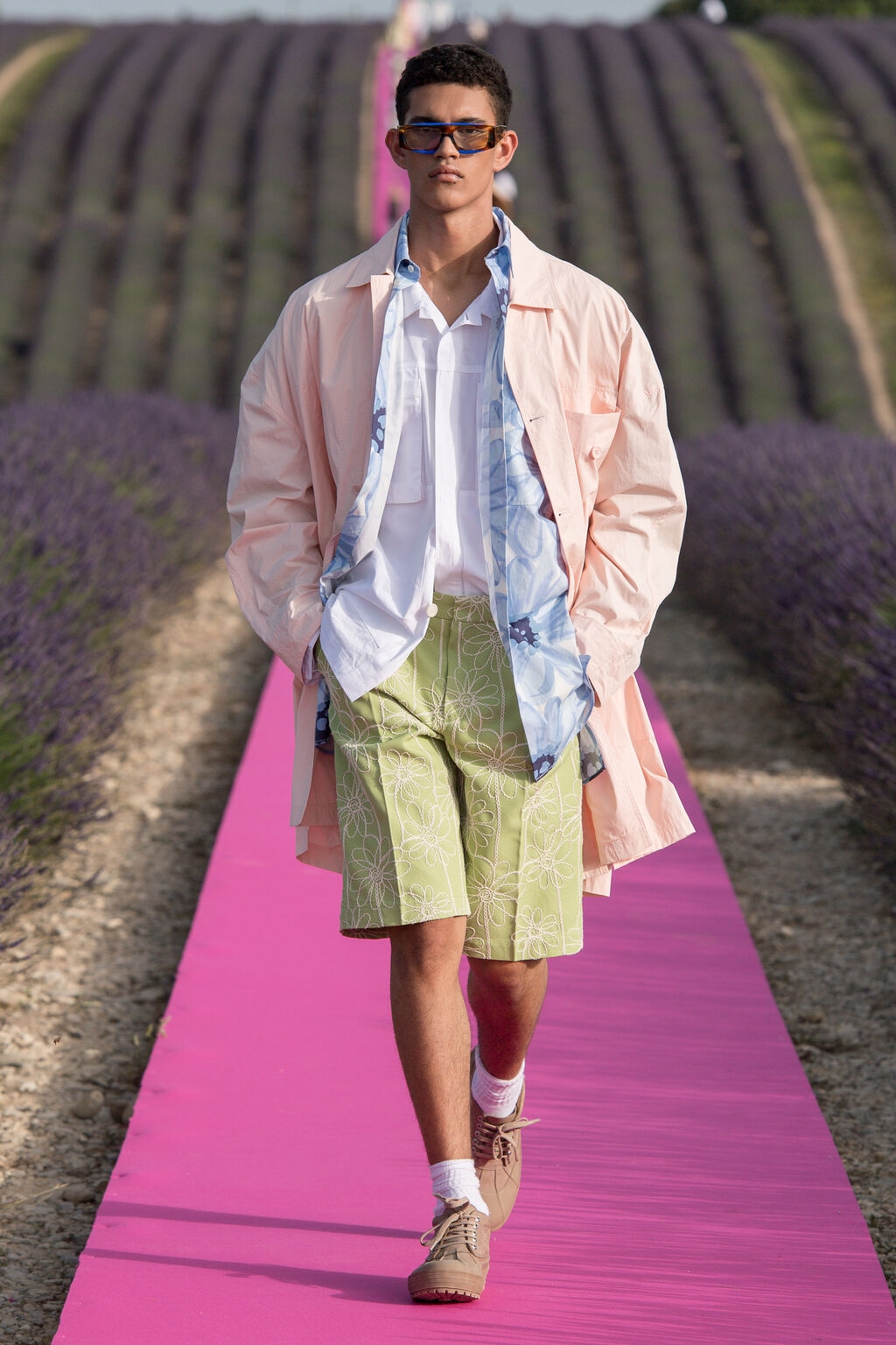 Look 2