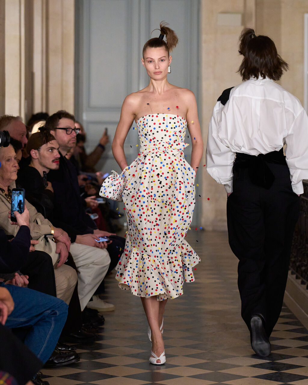 Look 69