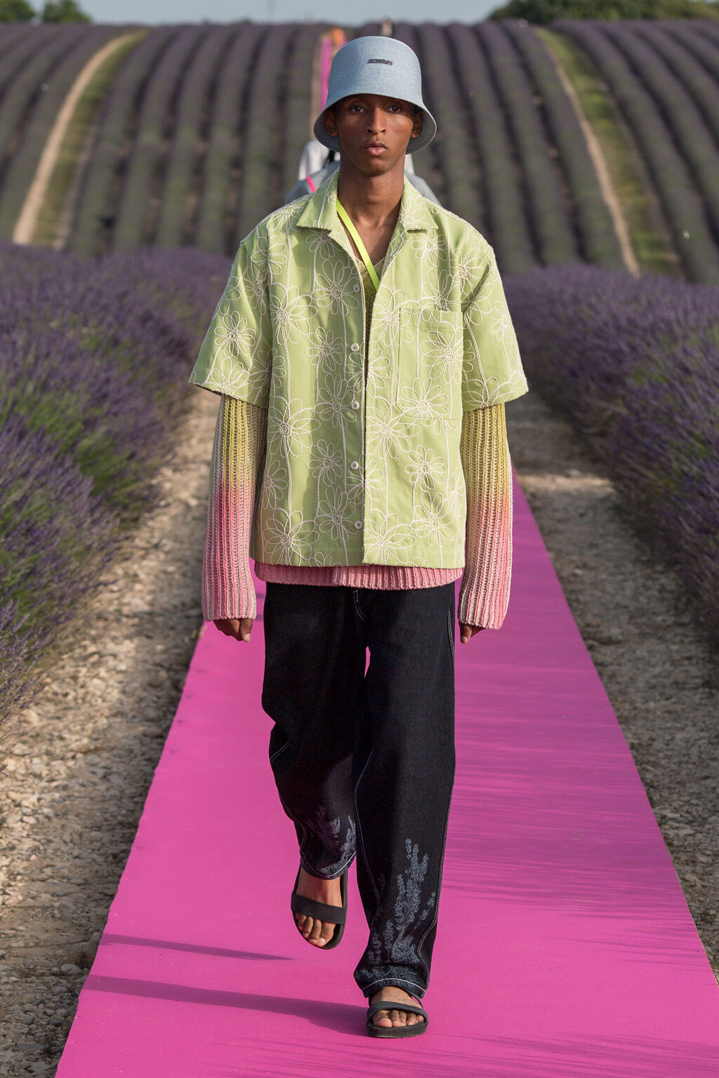 Look 48