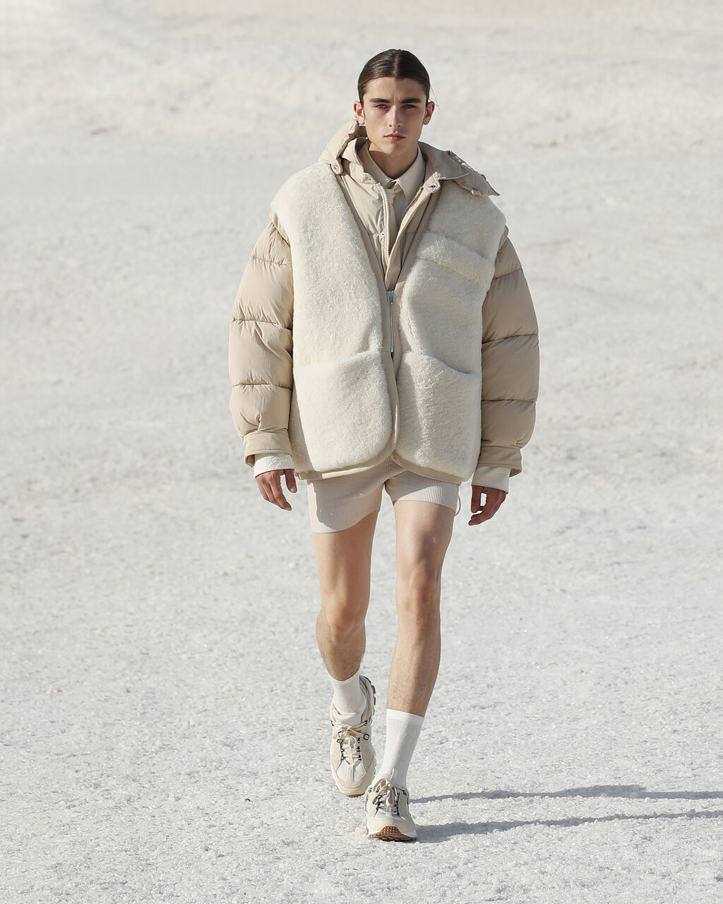 Look 44
