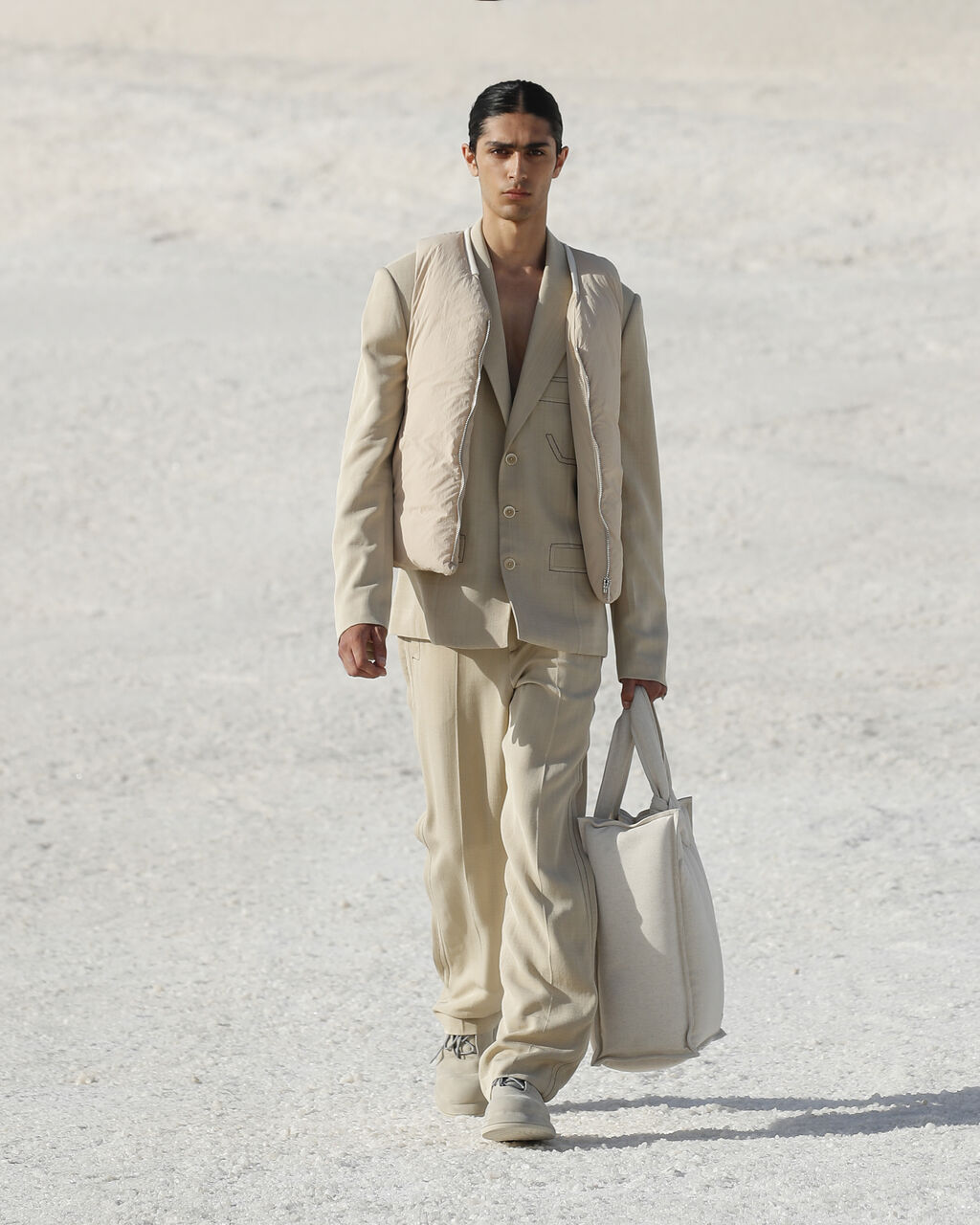 Look 26