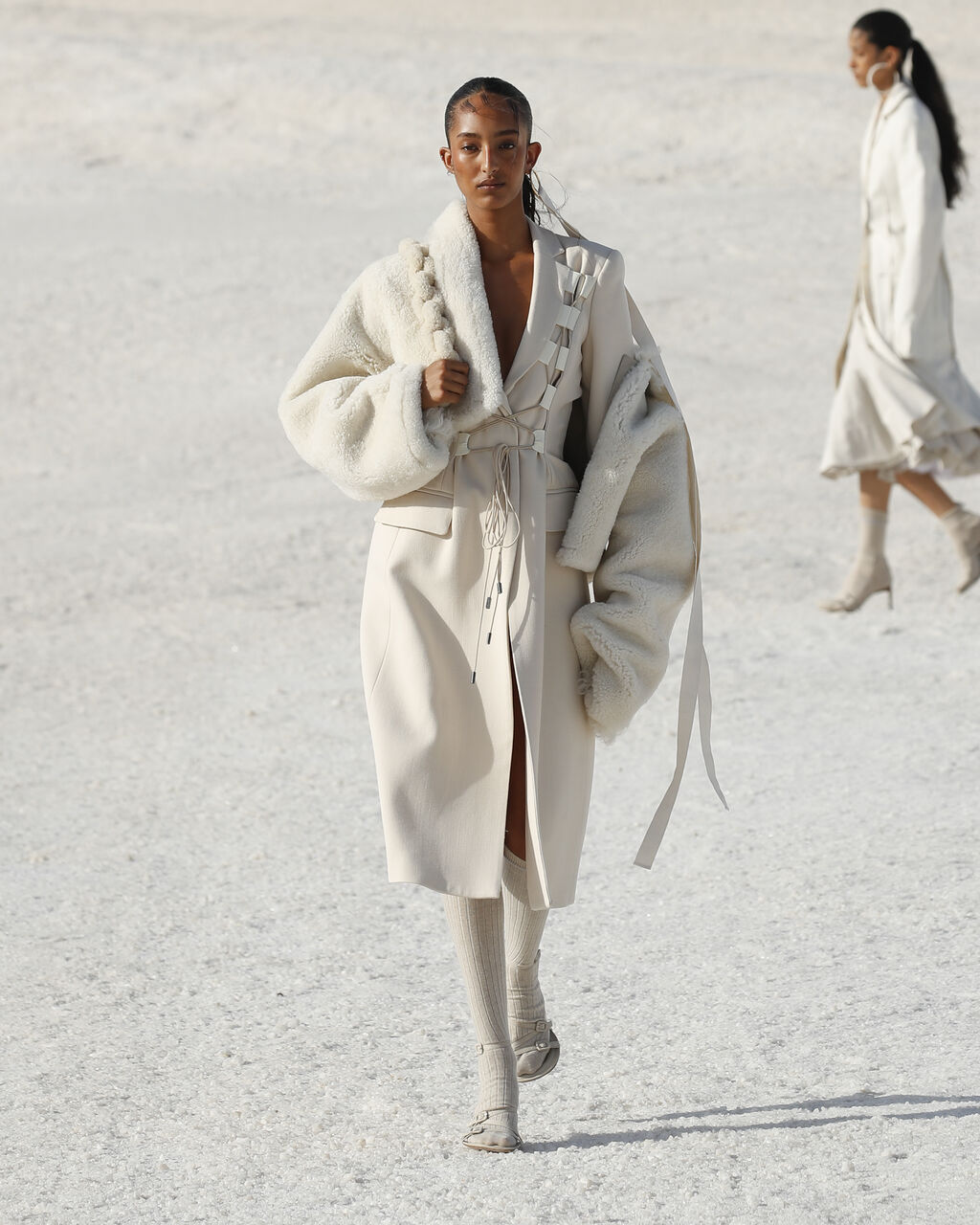 Look 48