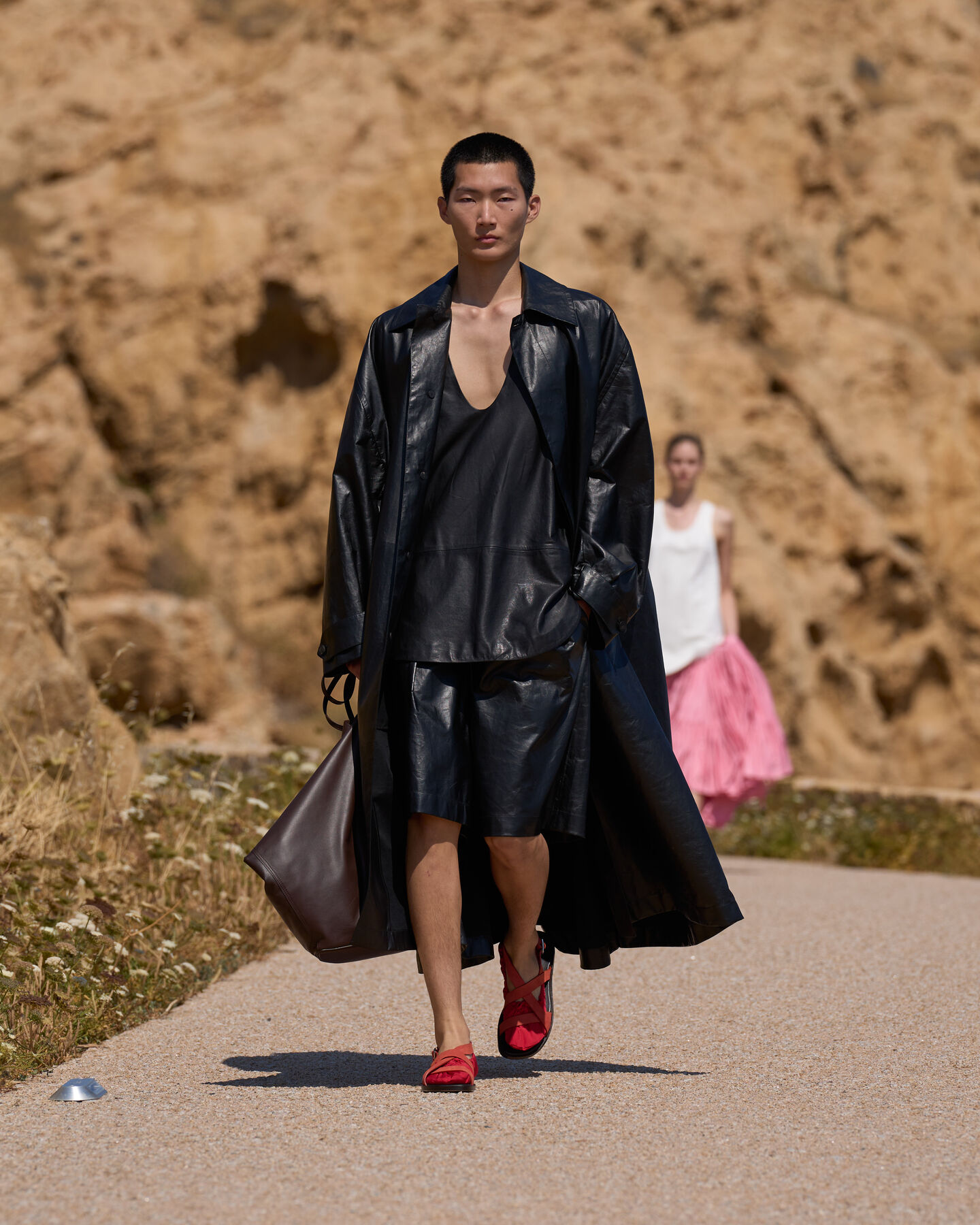 Look-25