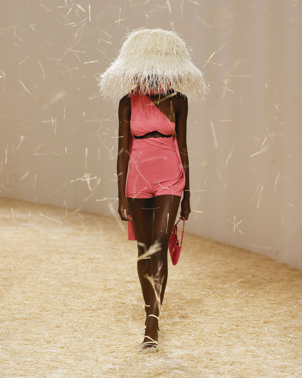 Look 24