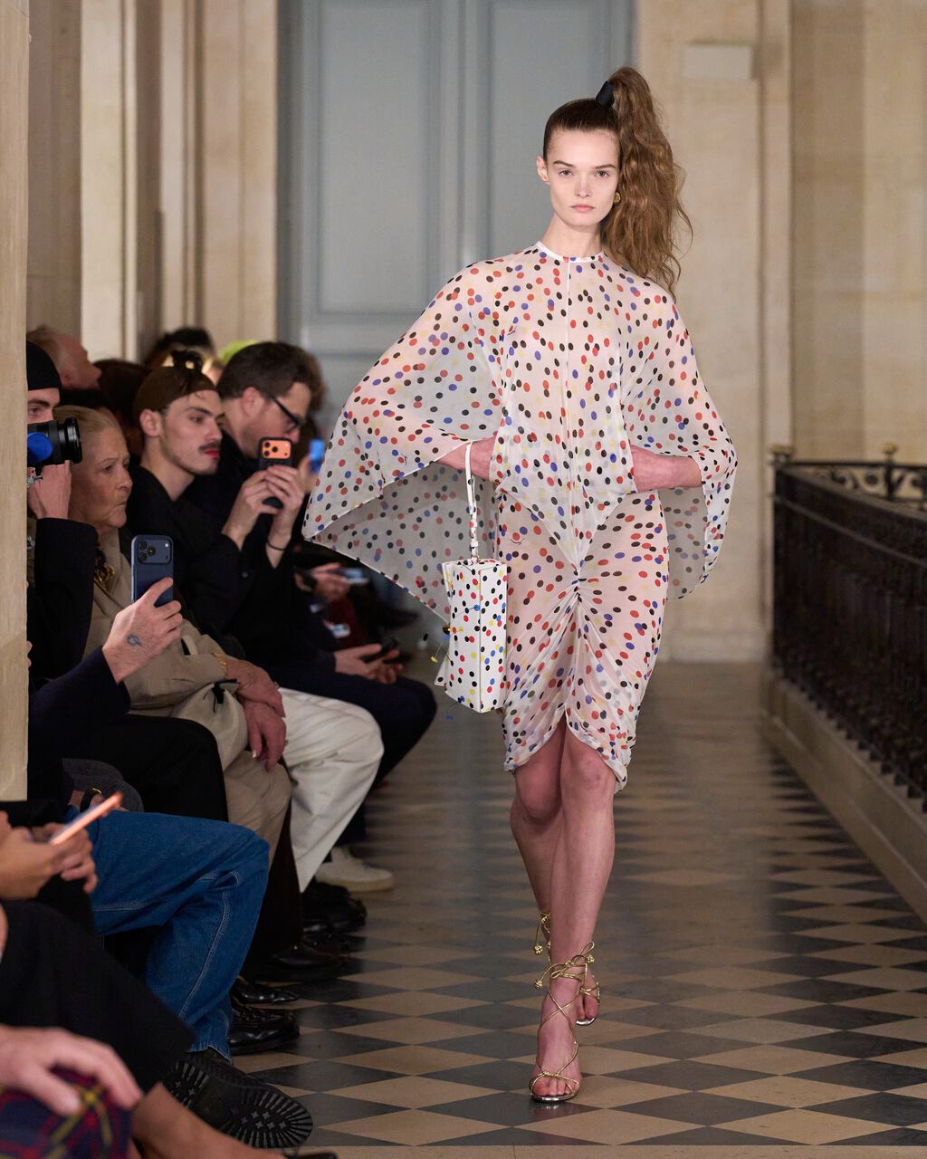 Look 66