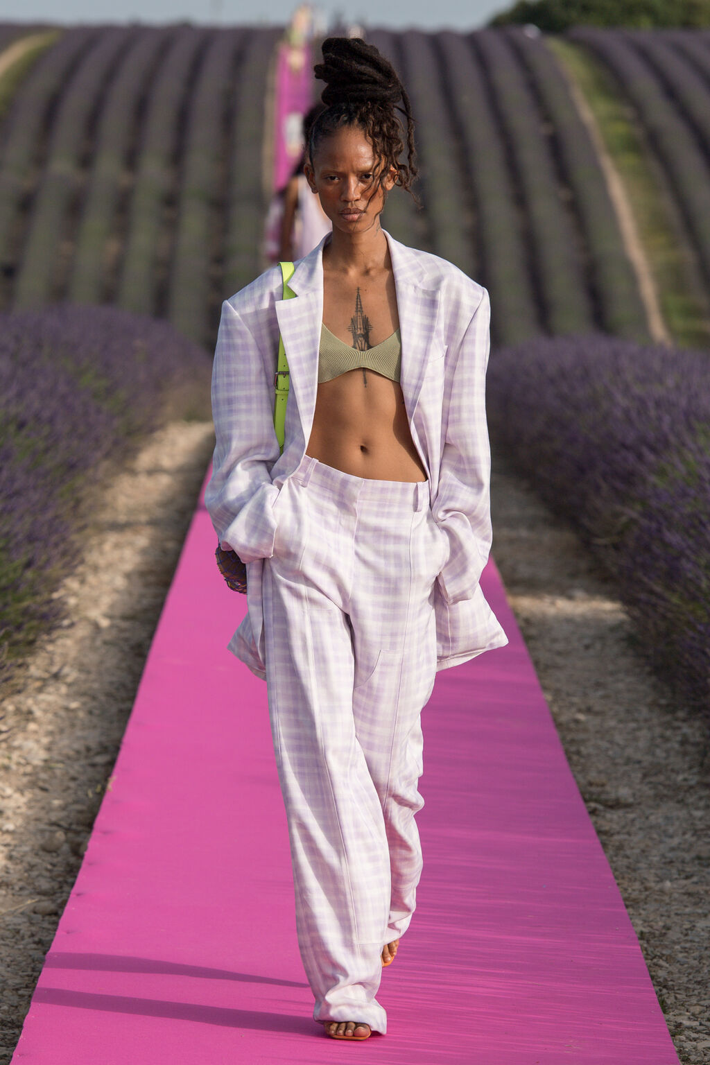 Look 34