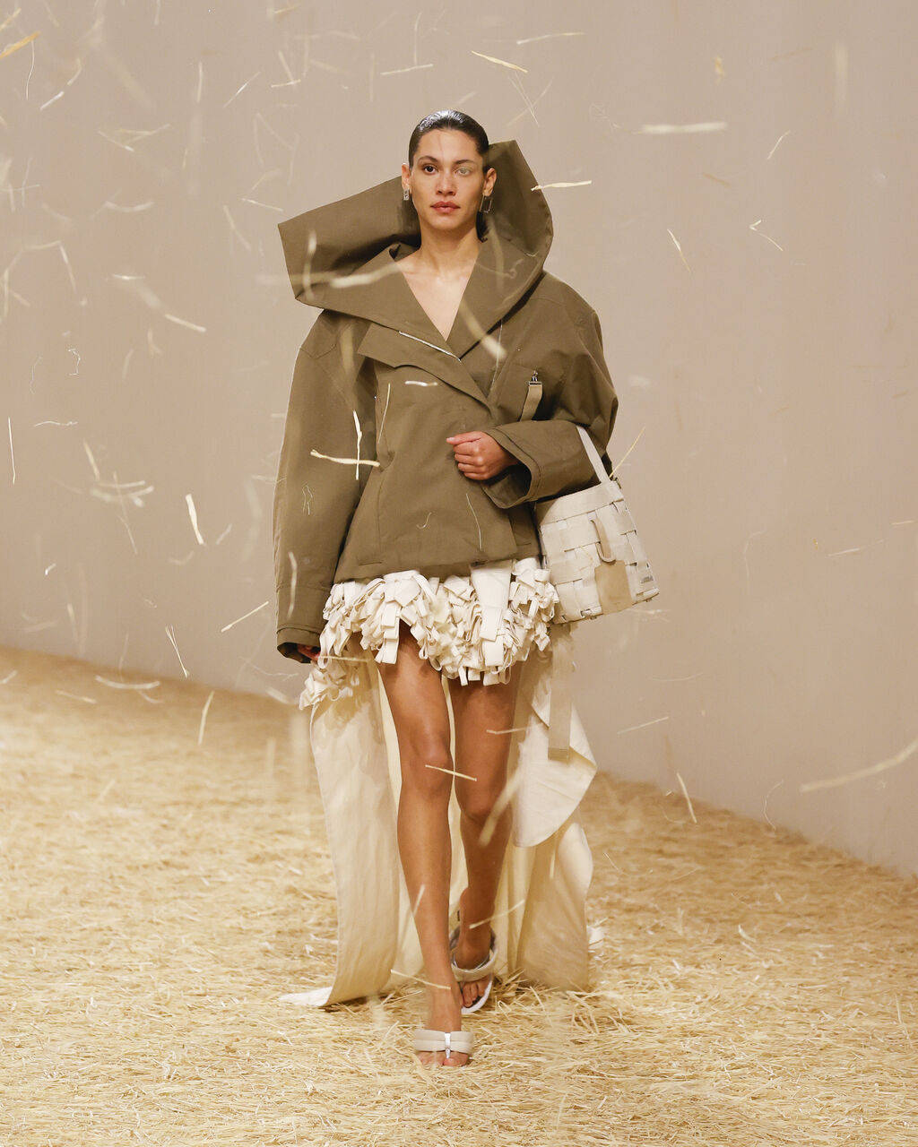 Look 37