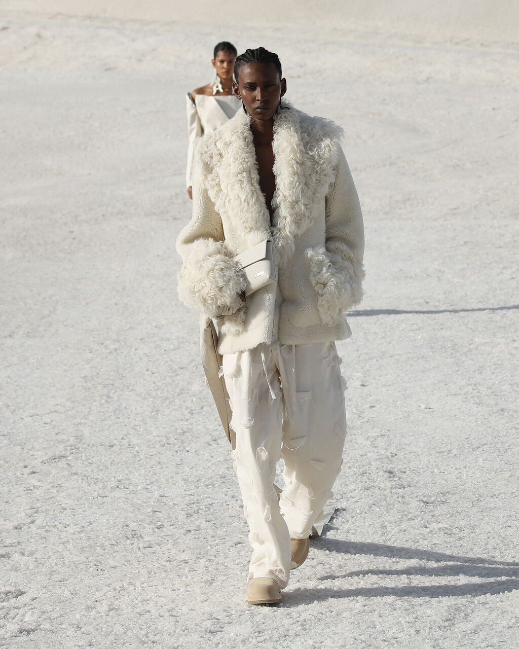 Look 60