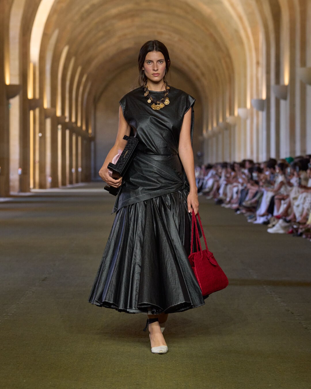 Look 44