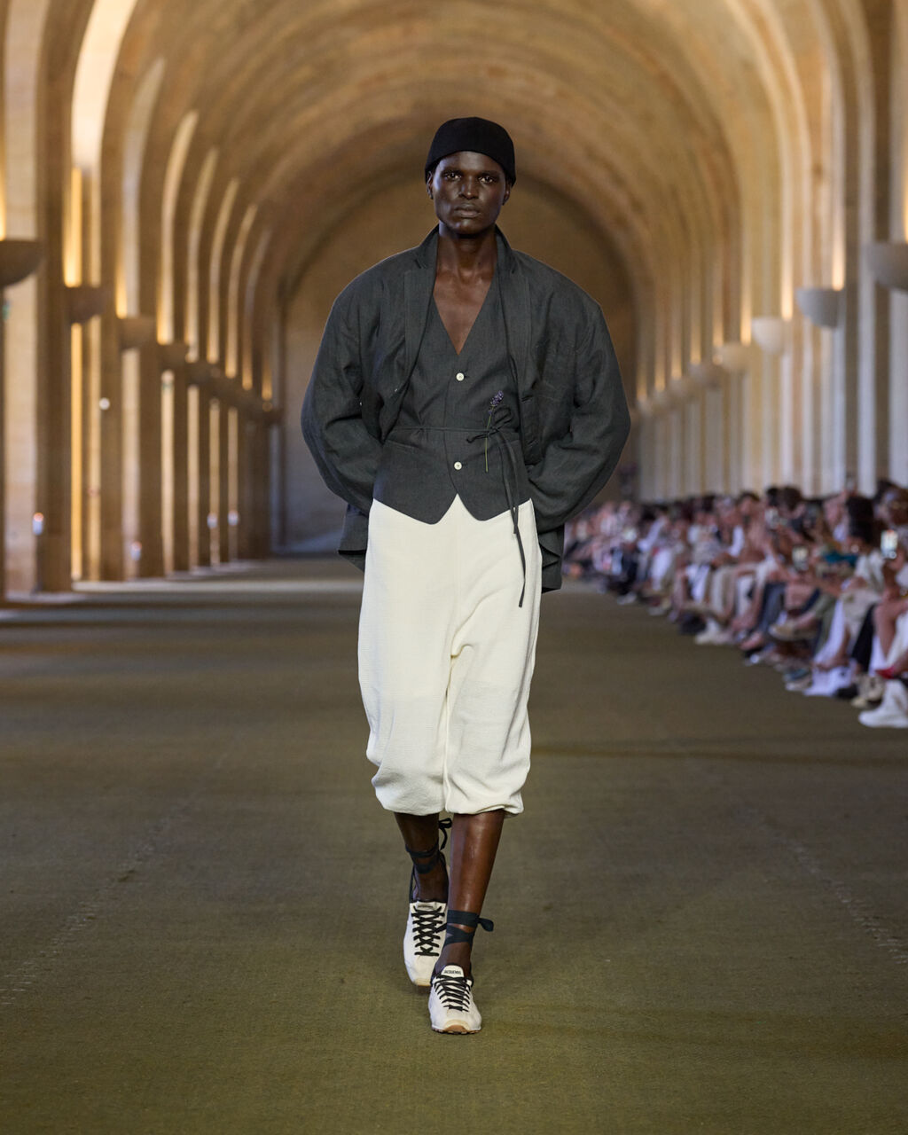 Look 38