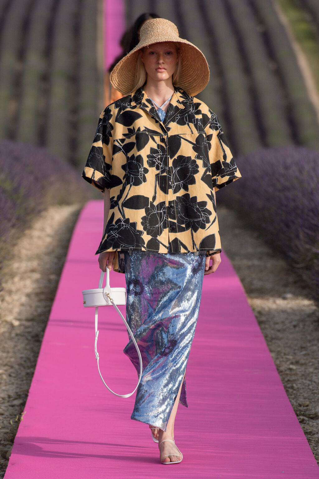Look 62
