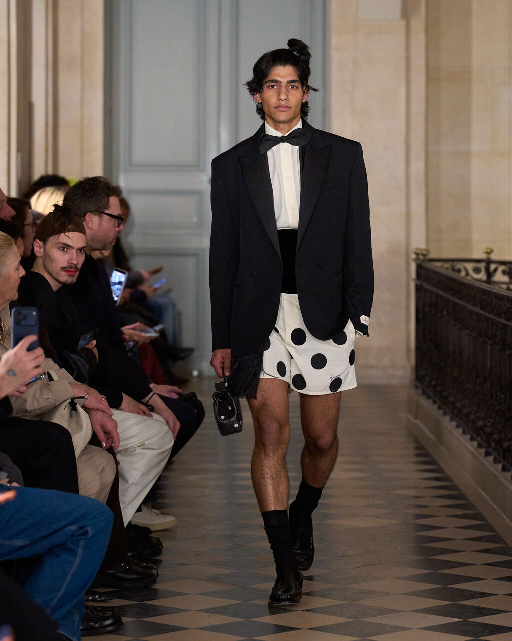 Look 44