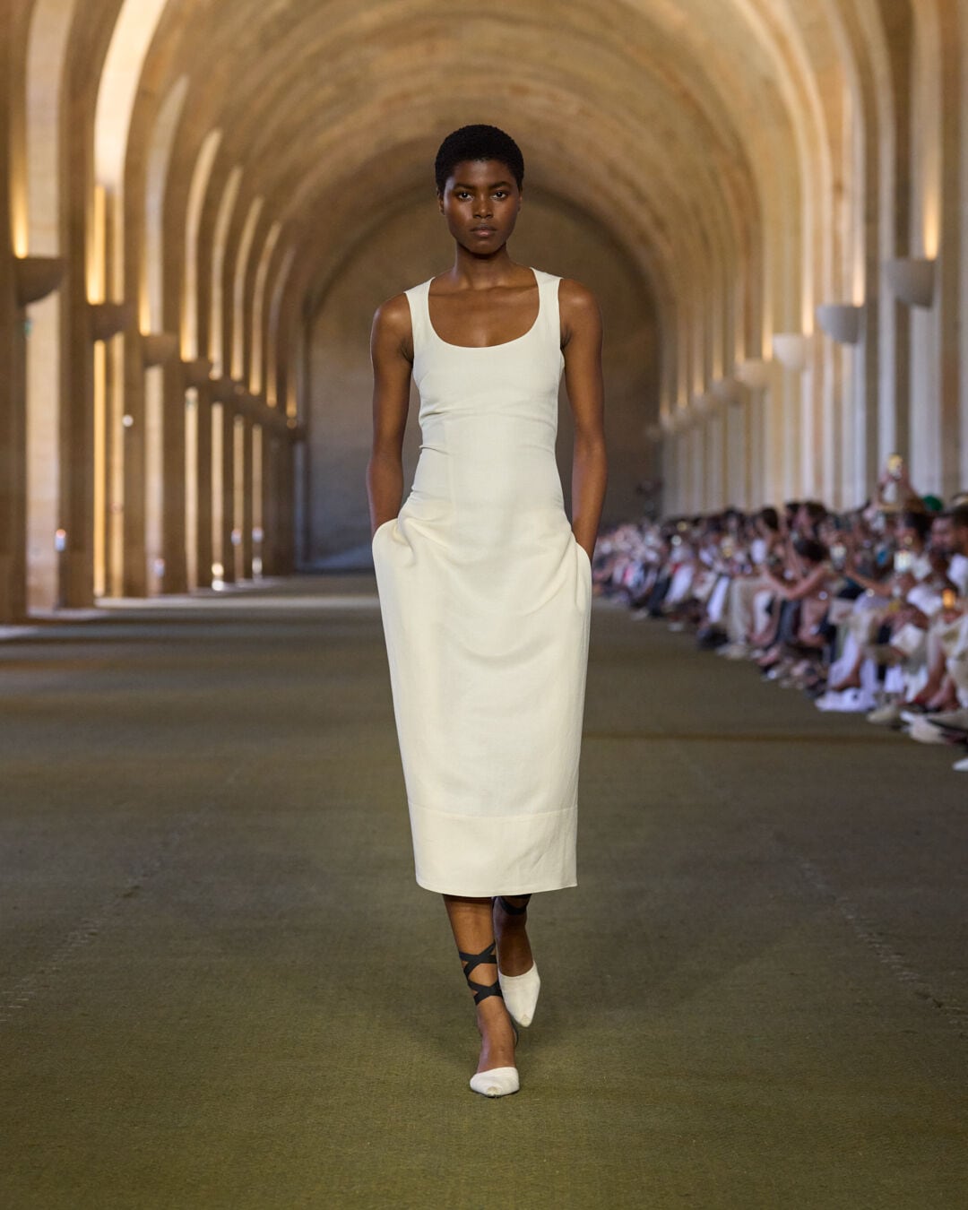 Look 8