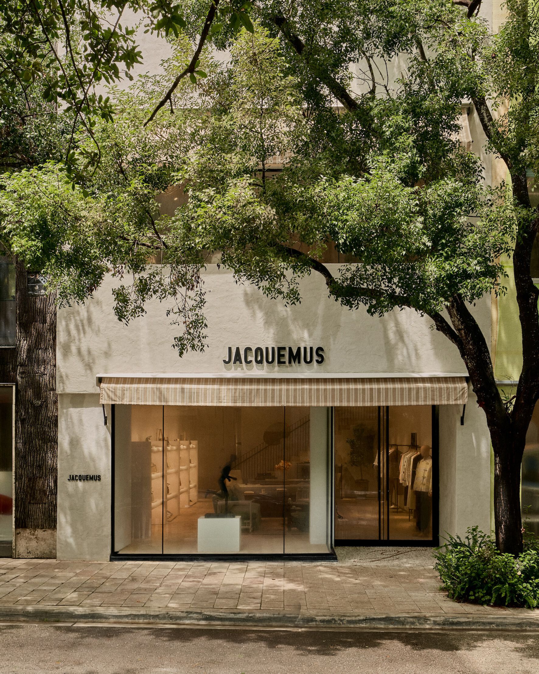 JACQUEMUS | Official Store | Bags, Clothing & Accessories
