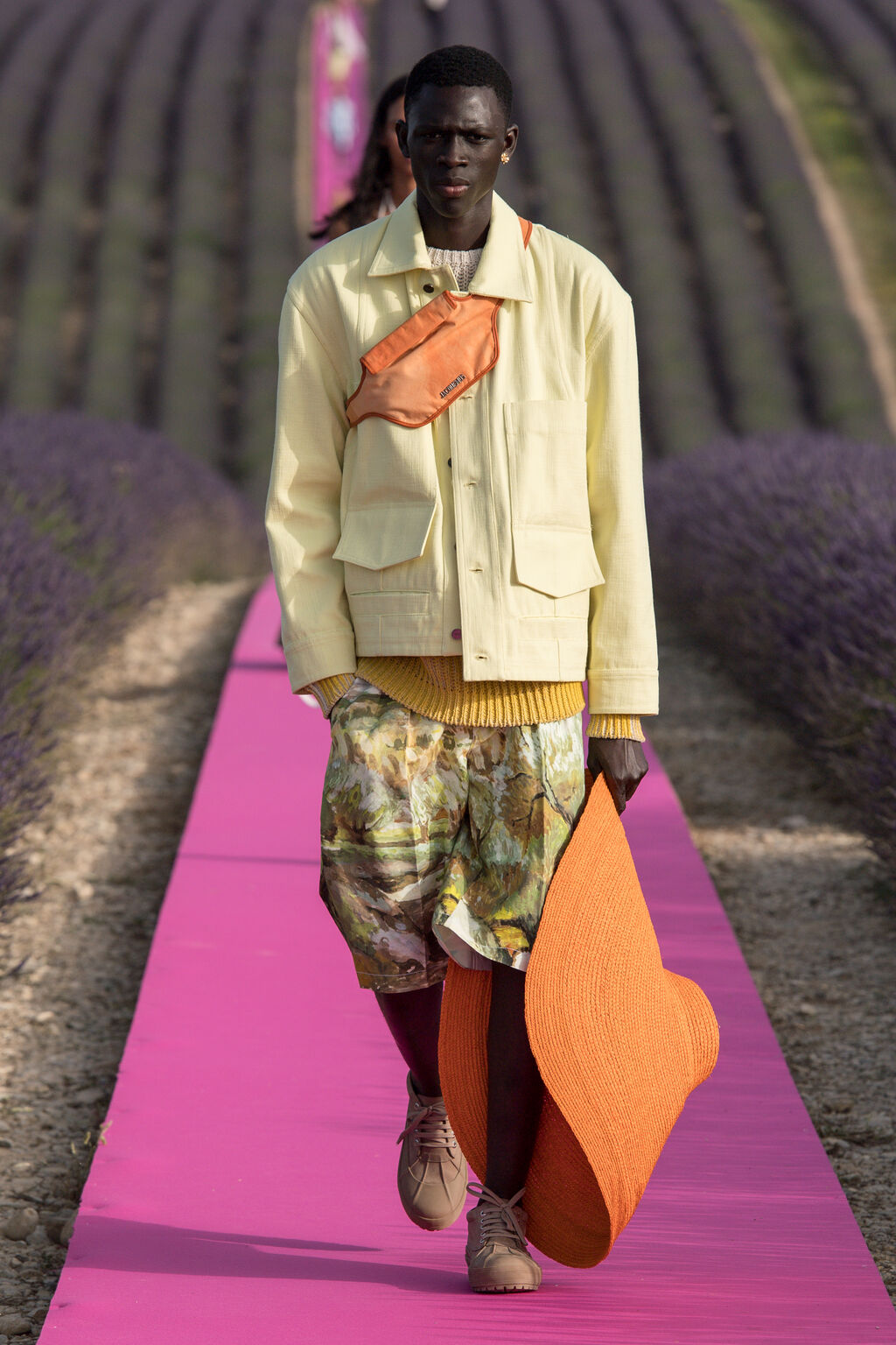 Look 13