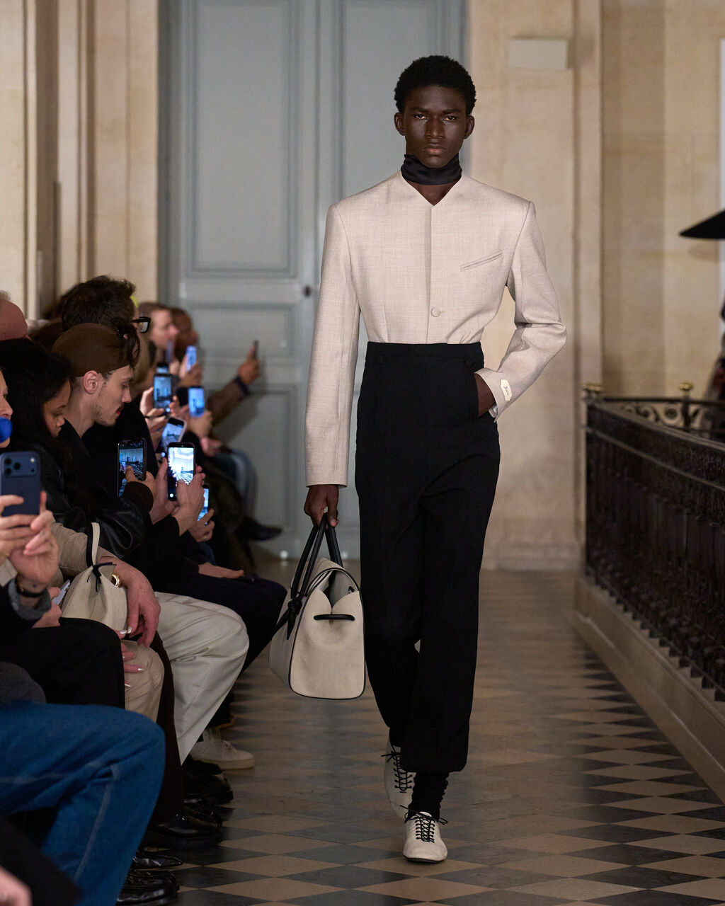 Look 2