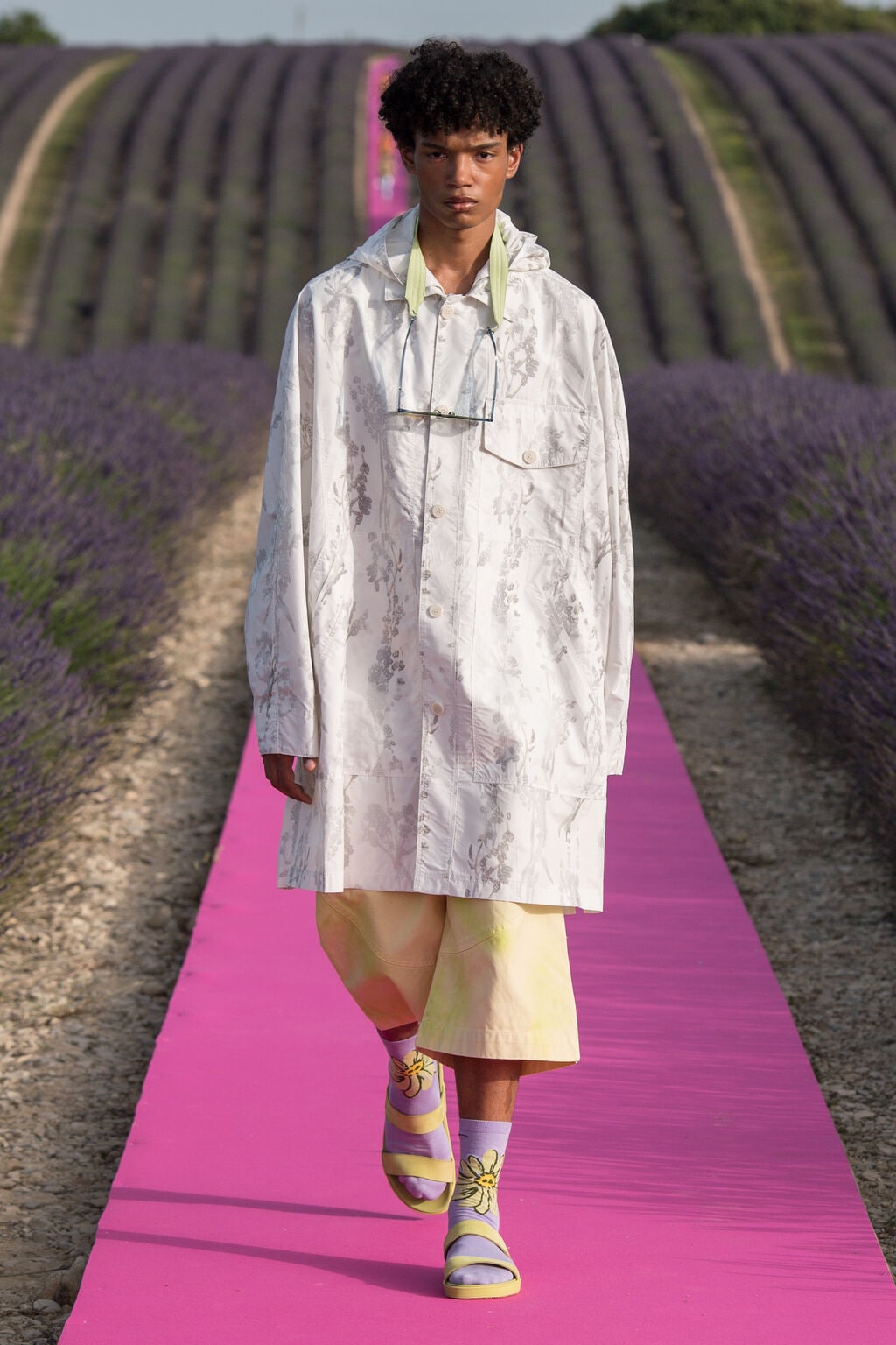 Look 50