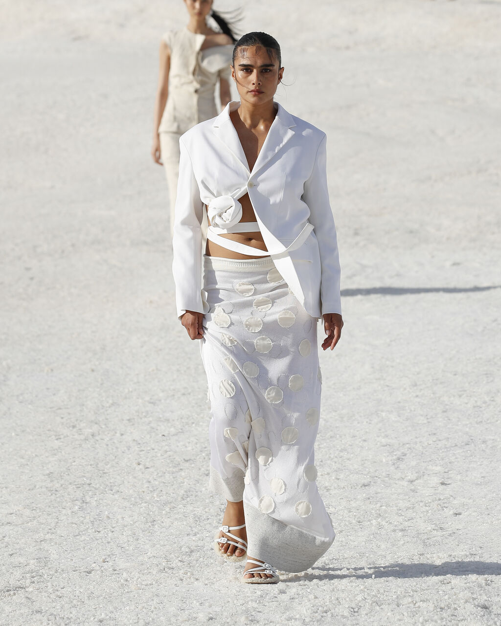 Look 19