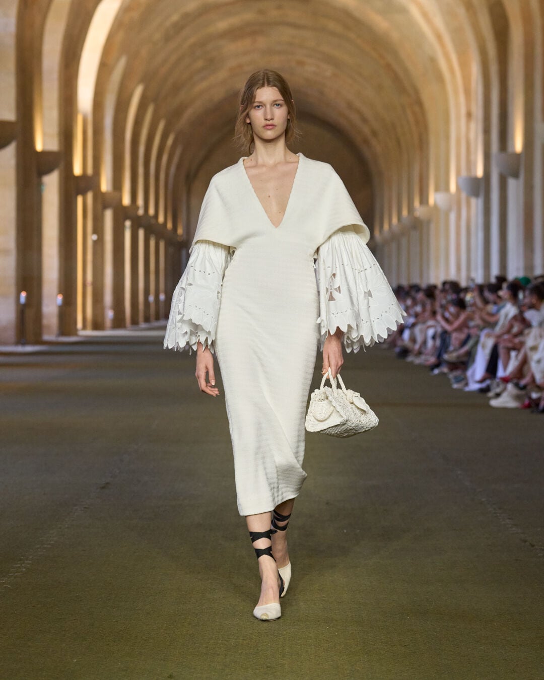 Look 50