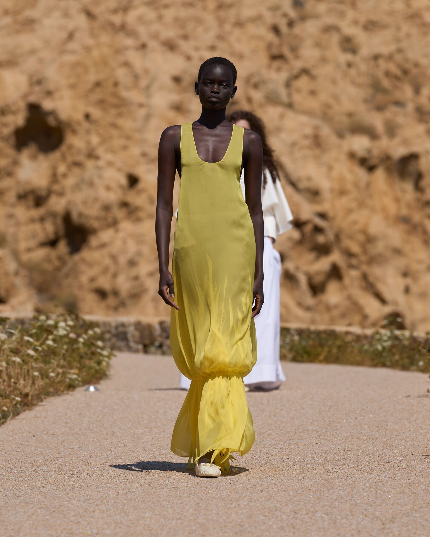 Look-48