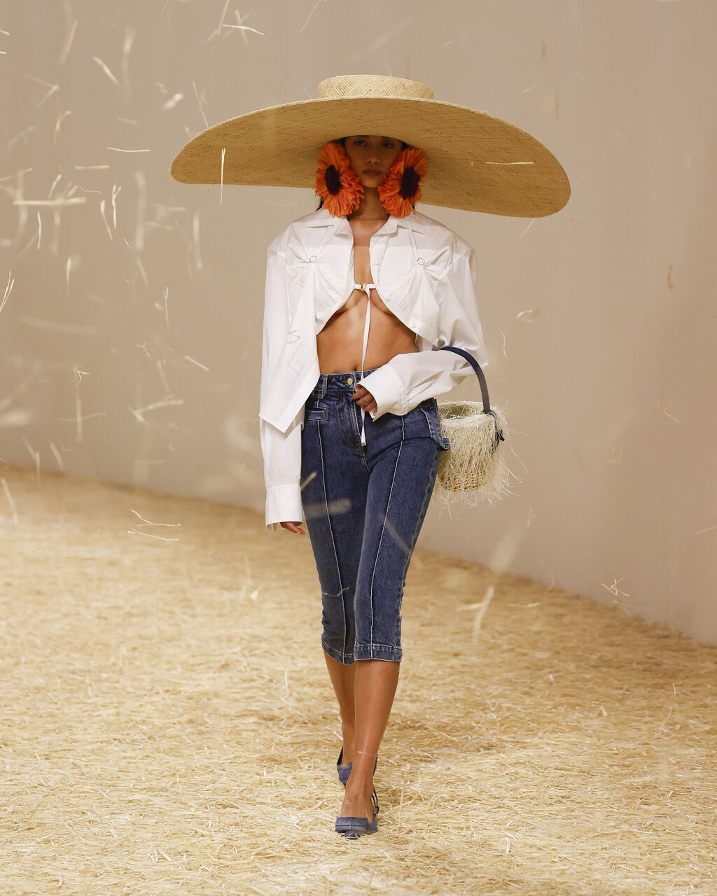 Look 28