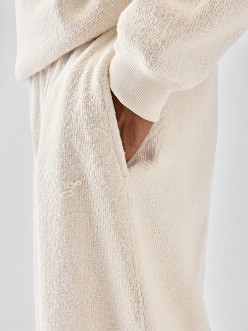 The Ovalo sweatpants