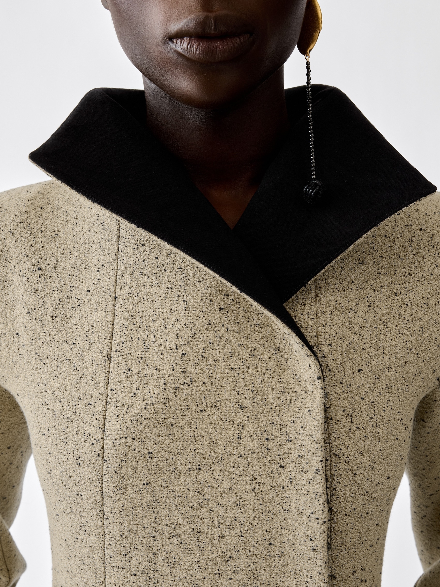 LE MANTEAU TULIPE