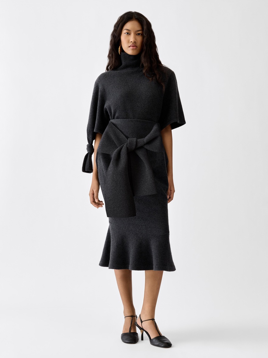 The Fiocco skirt by Jacquemus