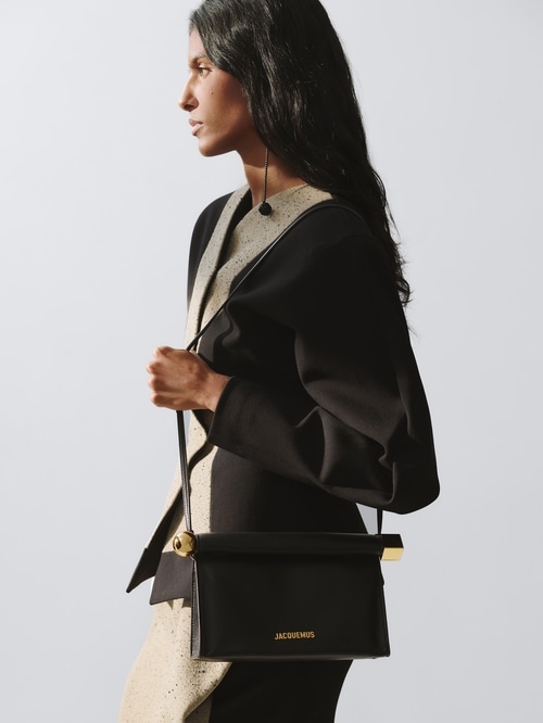 The Rond Carr&eacute; bag