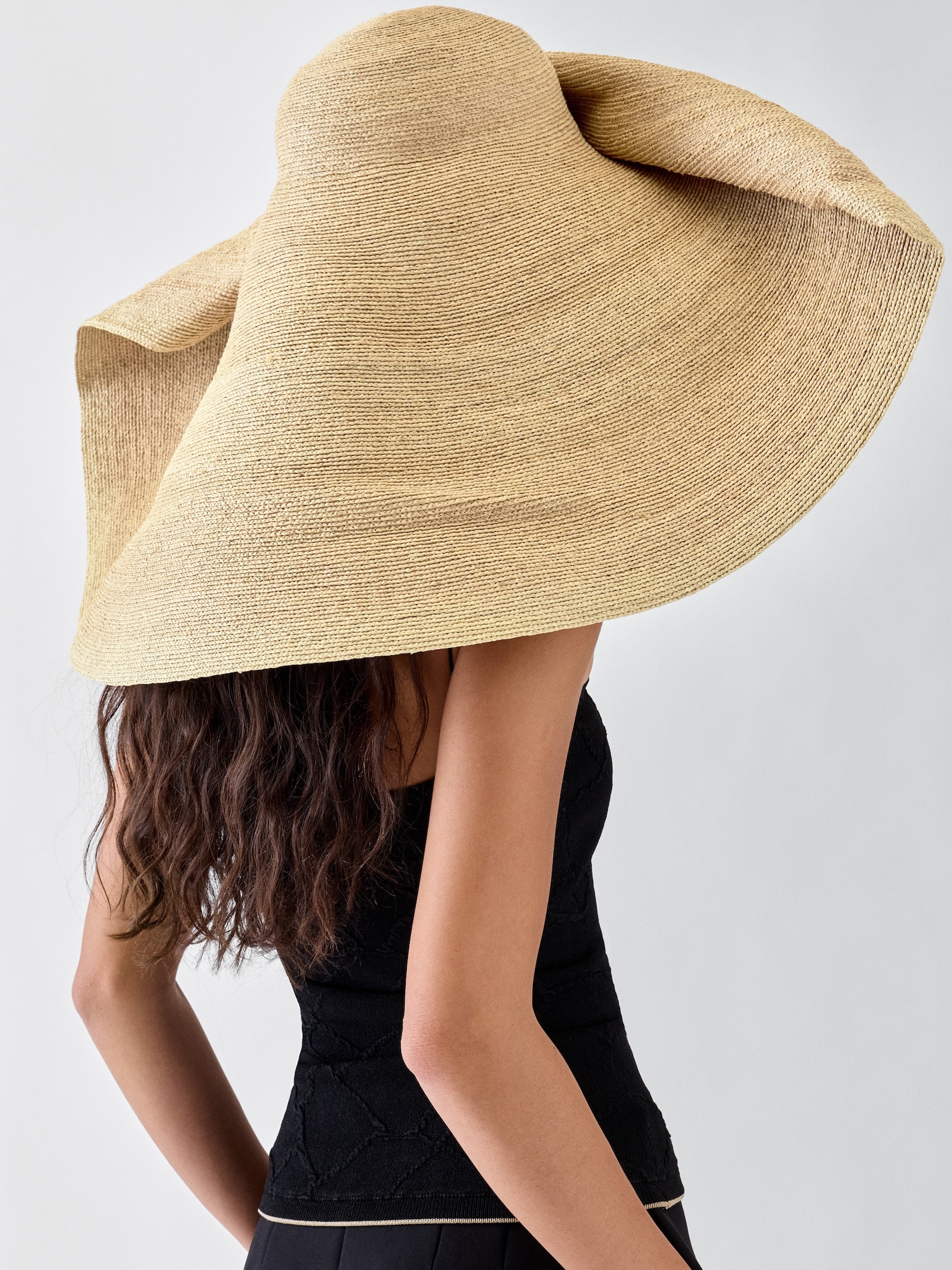 LE CHAPEAU CABANA