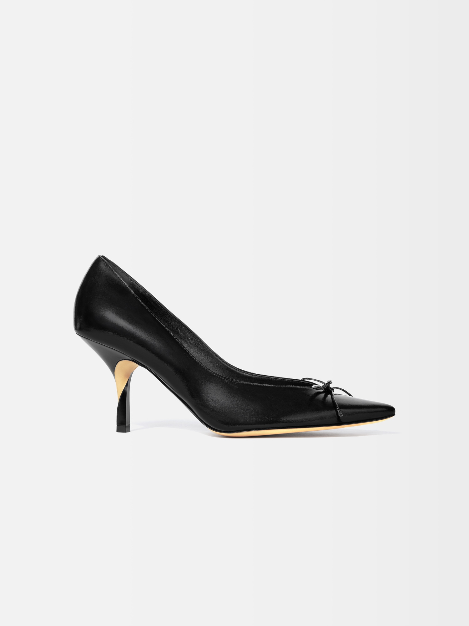 The Tourni heels