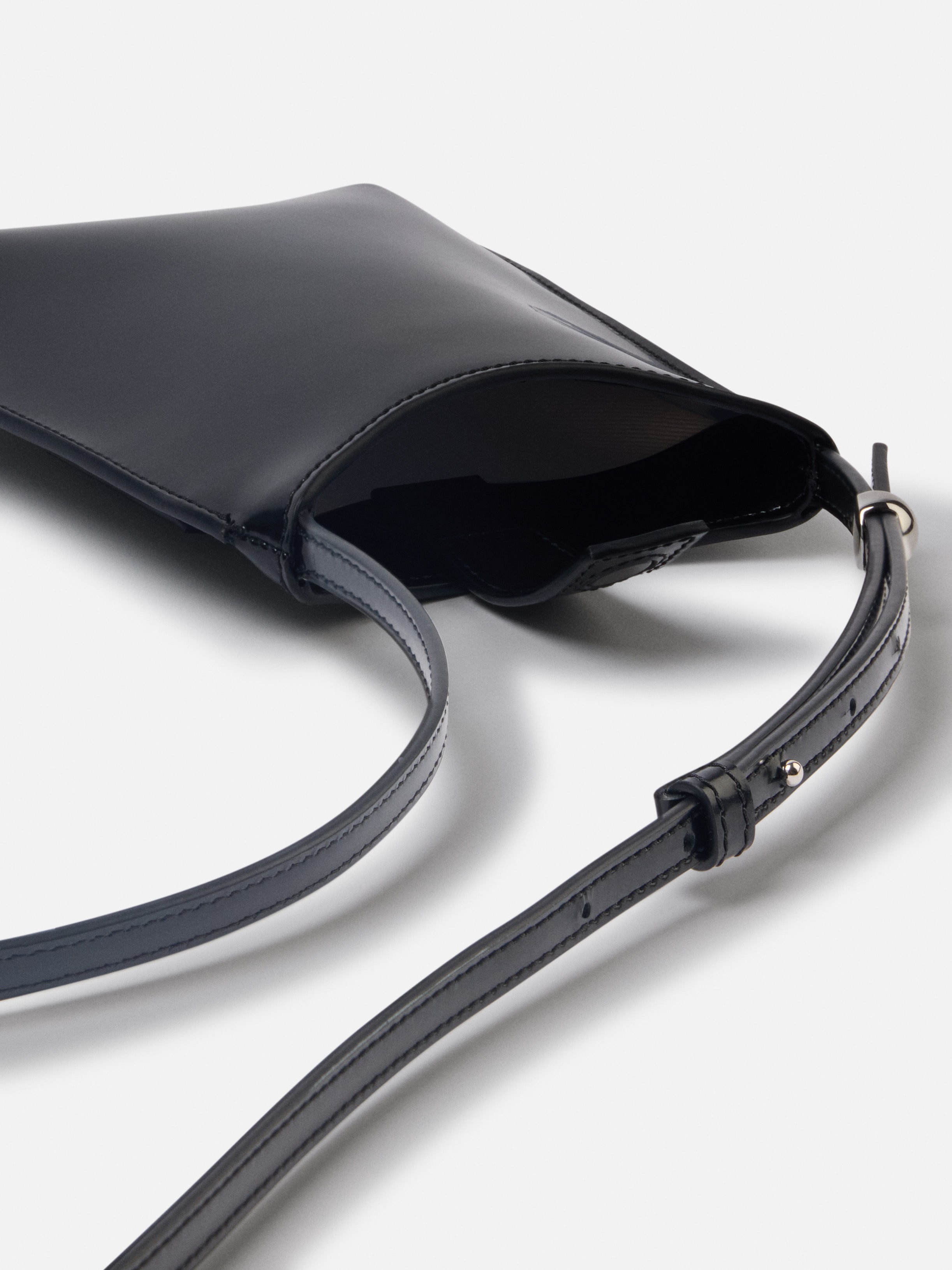 LE PORTE TELEPHONE BISOU