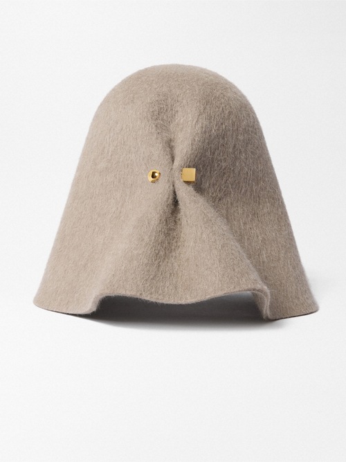 The Cloche hat