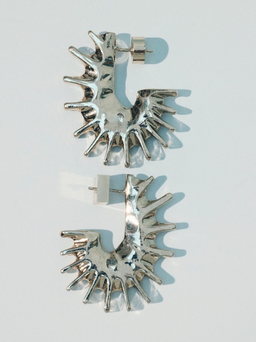 The Hippocampe earrings