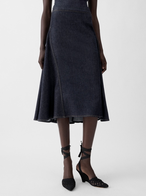 The Lavoir de-N&icirc;mes denim skirt