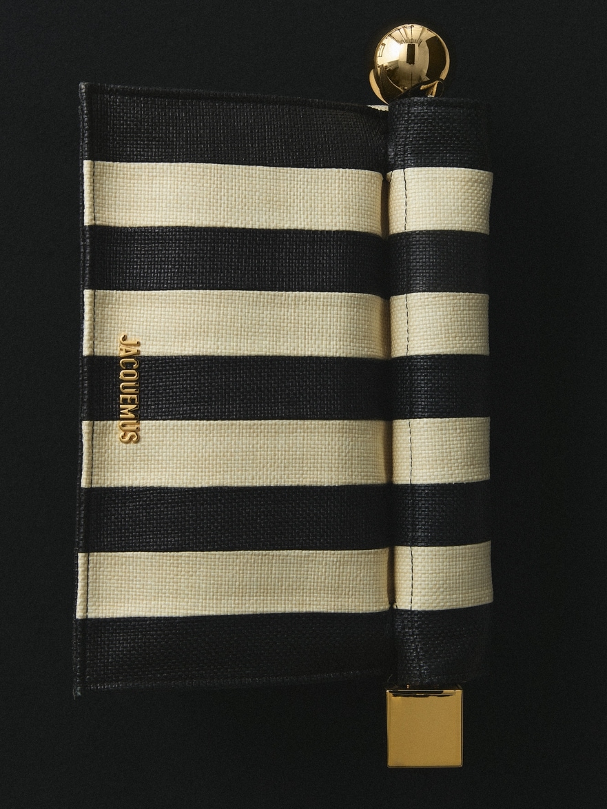 La pochette rond carr&eacute;