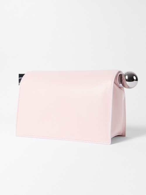 The Rond Carr&eacute; clutch