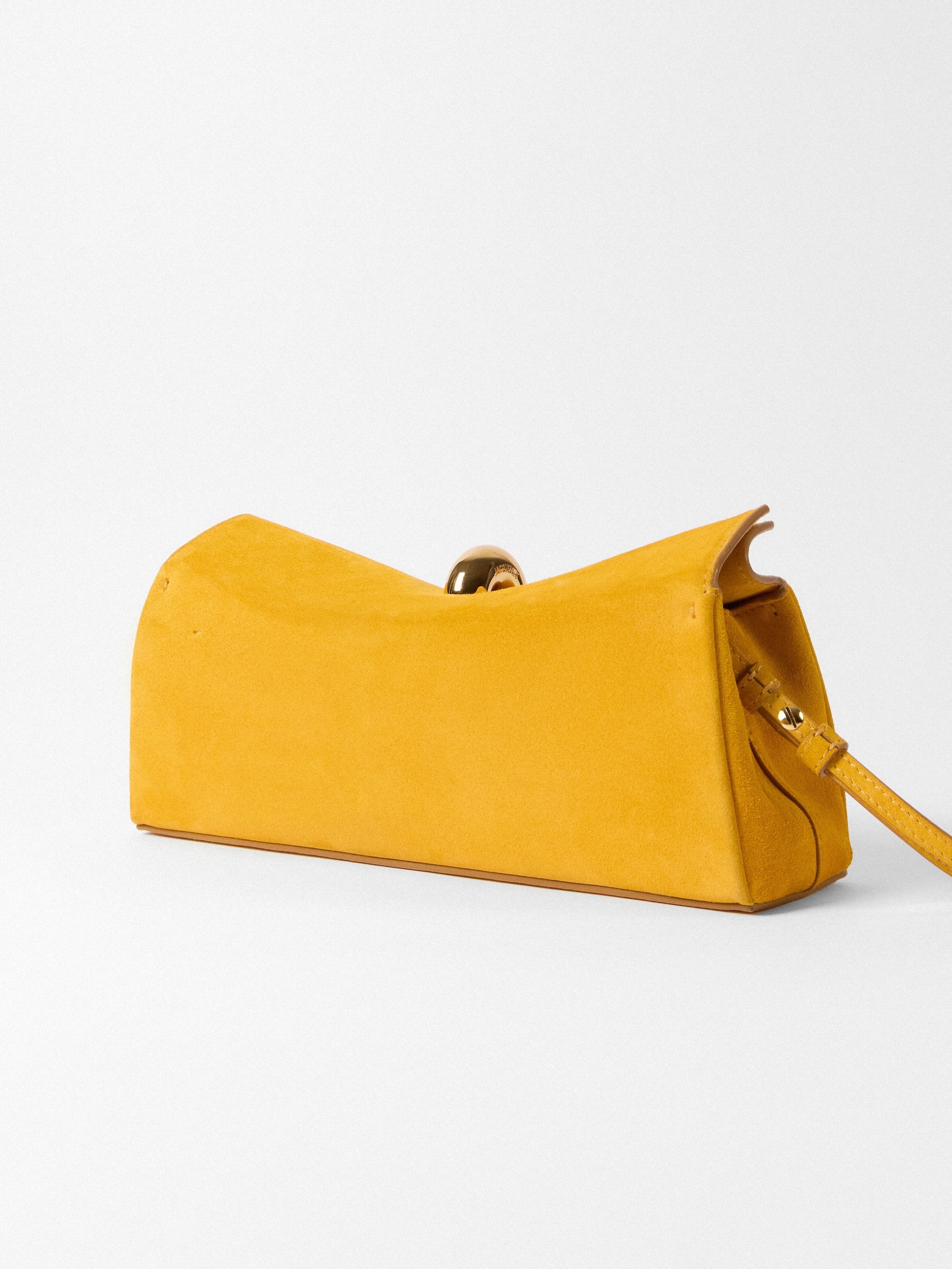 LA POCHETTE VALERIE