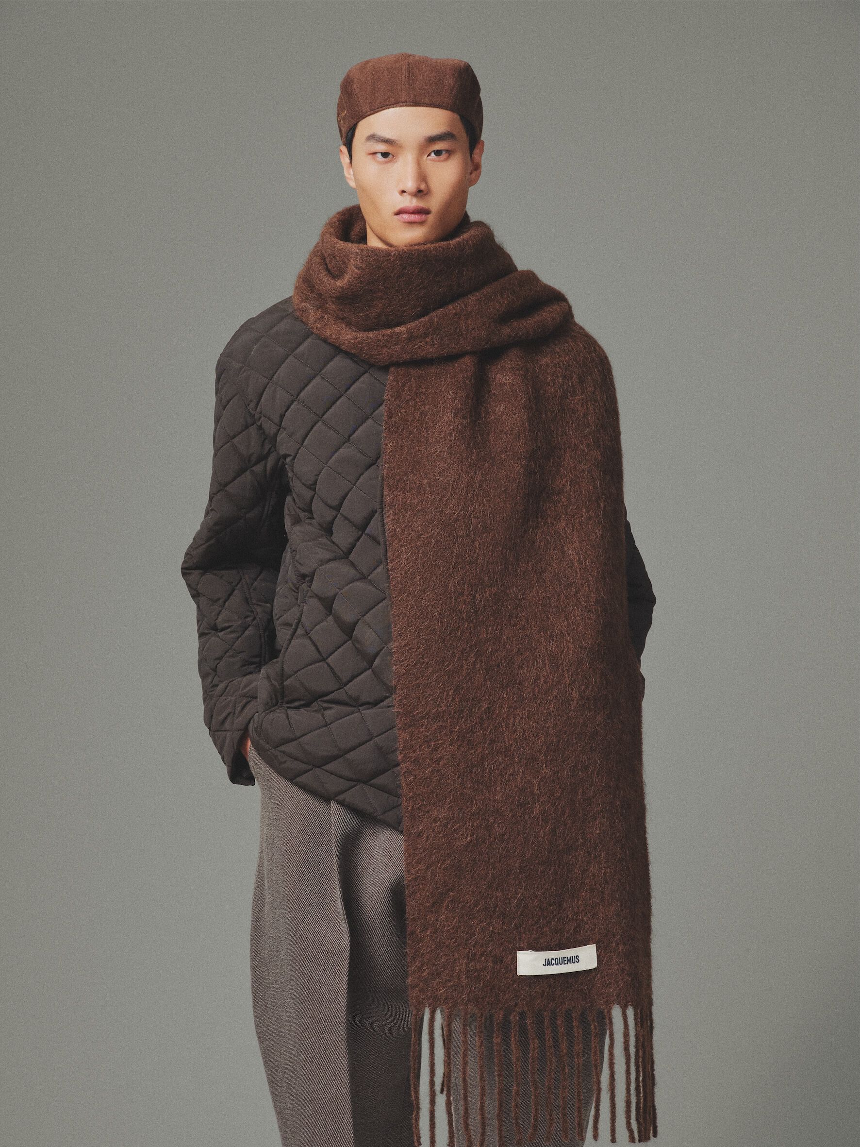 The Carro scarf by JACQUEMUS | Official website