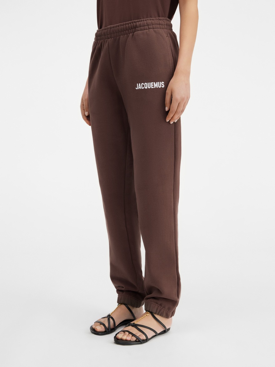 The Jacquemus track pants by JACQUEMUS | Official website