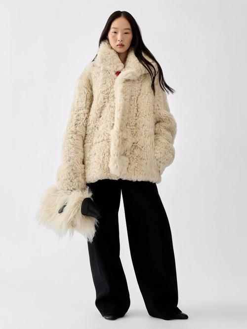 The Mouton peacoat