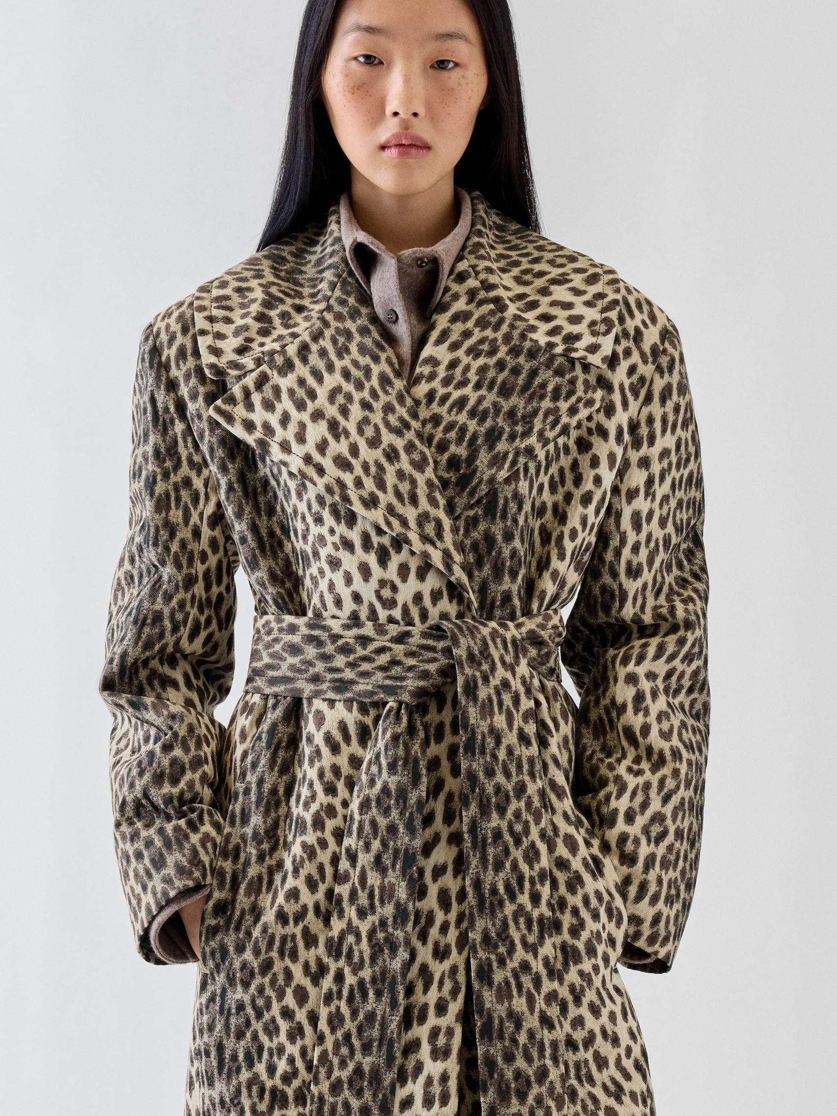 LE MANTEAU FERNANDO