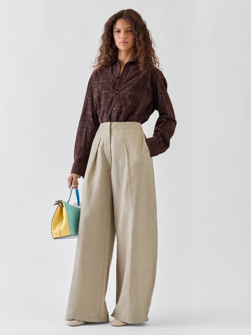 The Ovalo fluid pants