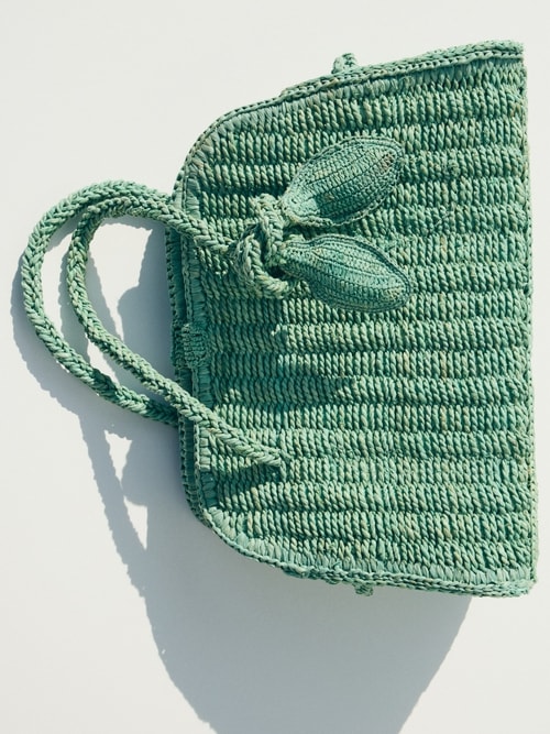 The small raffia Turismo