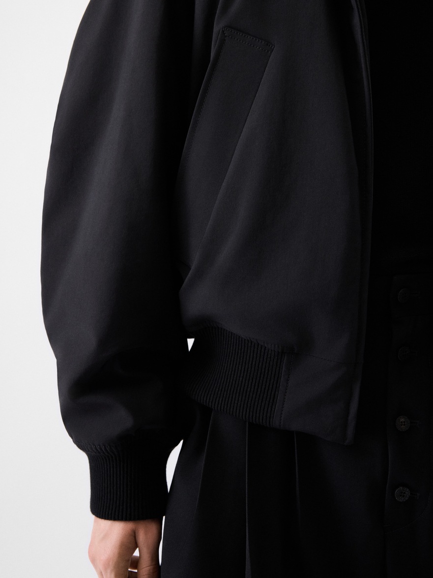 Aero ボンバージャケット by JACQUEMUS | Official website