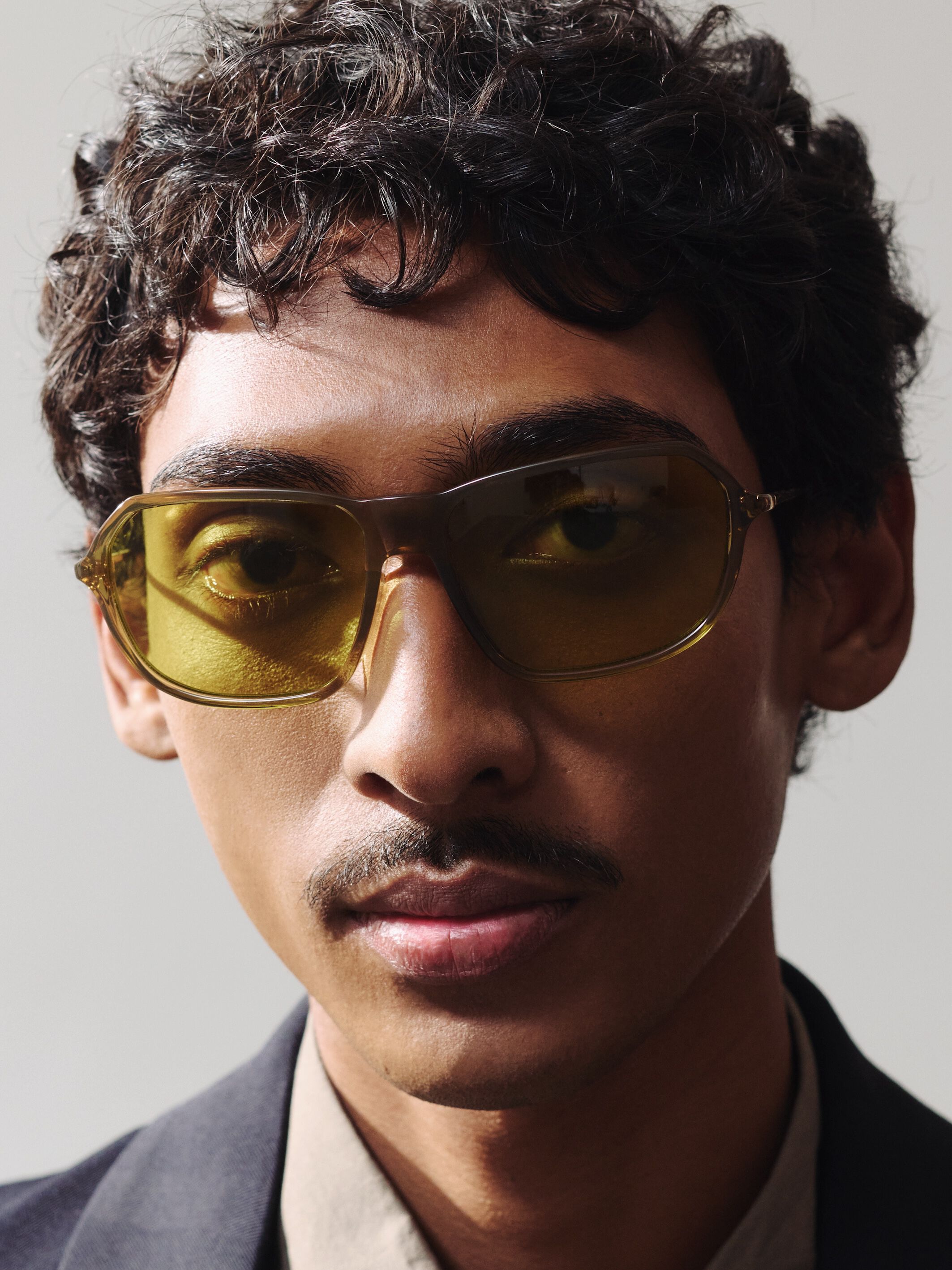 Mimosa サングラス by JACQUEMUS | Official website