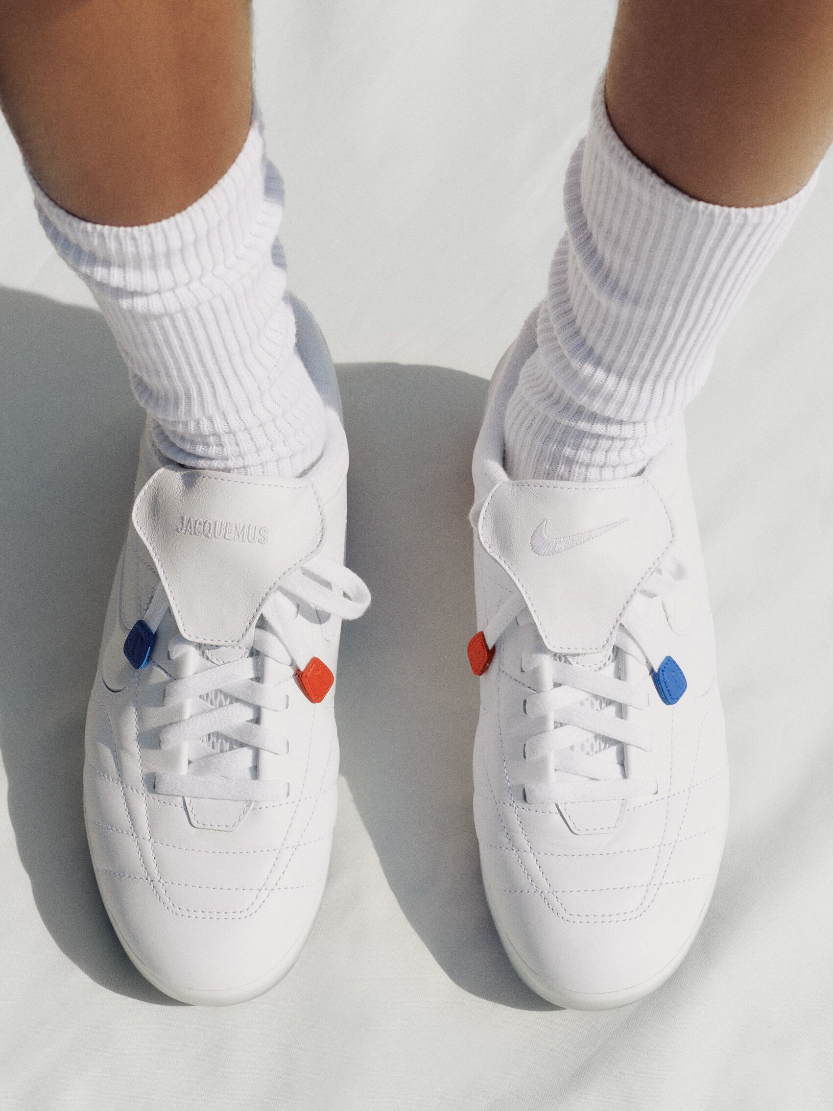ジャックムス x ナイキ コラボ クライオ シューズ by JACQUEMUS