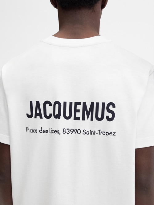 Das Saint Tropez Place des Lices T-Shirt mit Adresse