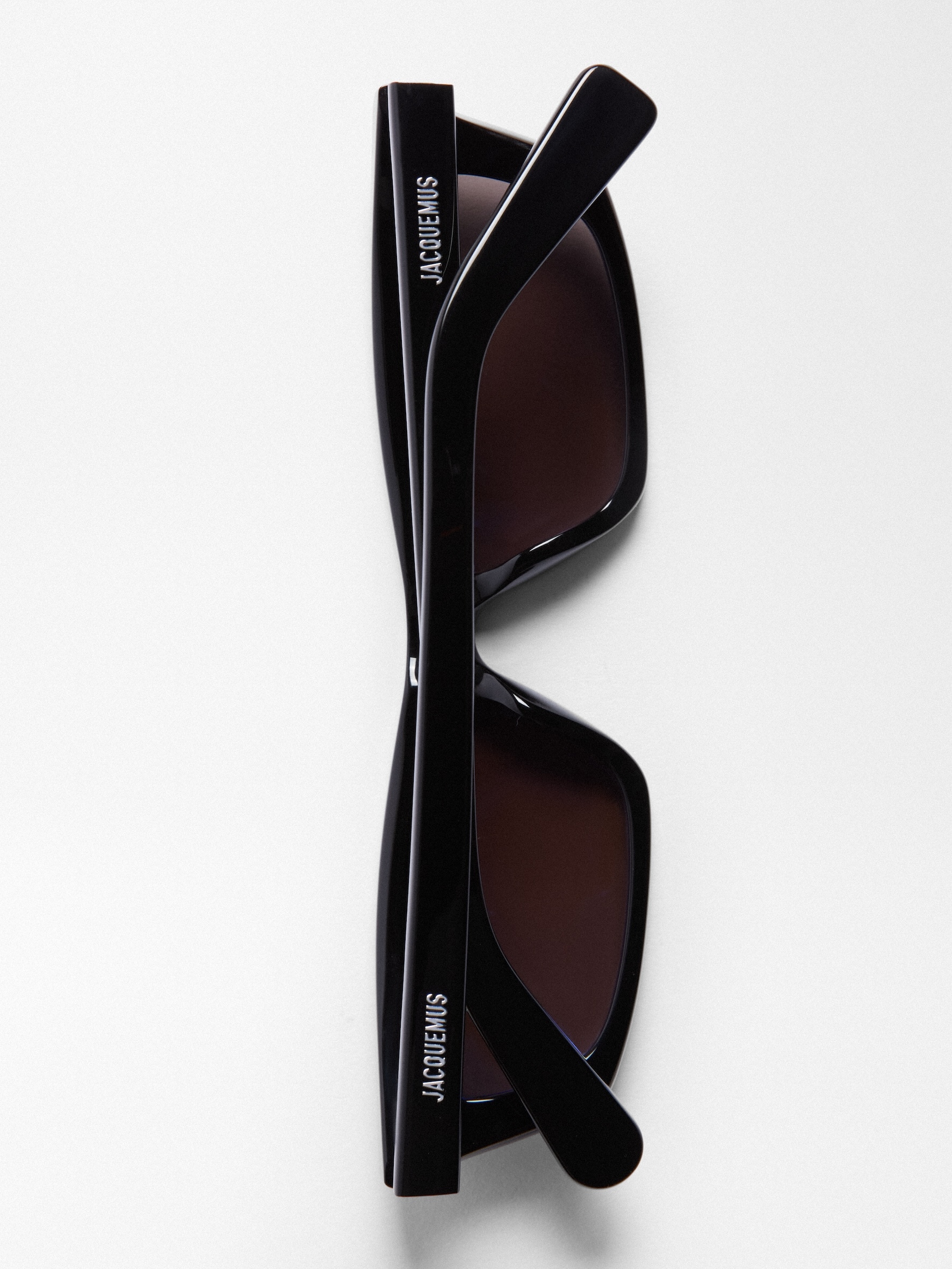 LES LUNETTES TRAPEZI